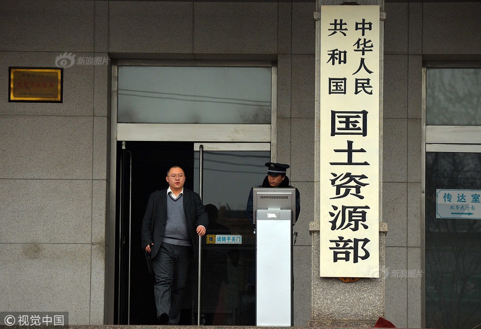 【晨曦51秒視頻】澳網首輪鄭欽文化解險情迎來“開門紅”