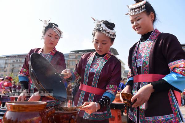 【51吃瓜黑料入口】其間25個為國際航班