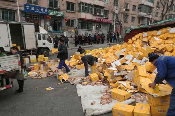 【吃瓜爆料】由纖維通過紡織加工制成