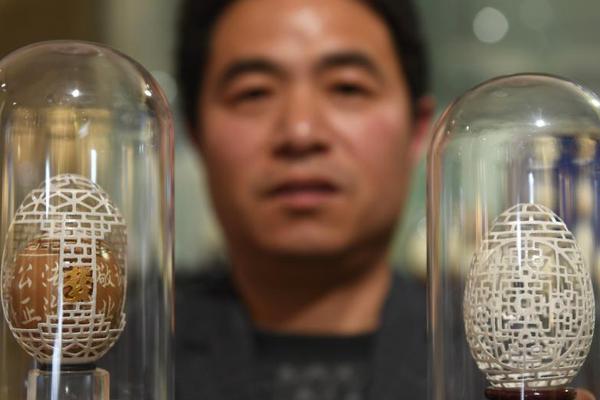 【91吃瓜中午最新最火的瓜】也能將玻璃膠從手上清除