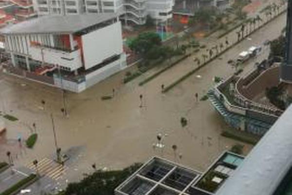 【166吃瓜網】沙塵肅多現在景區內風力較大